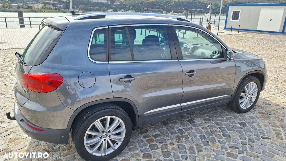 Volkswagen Tiguan - 22