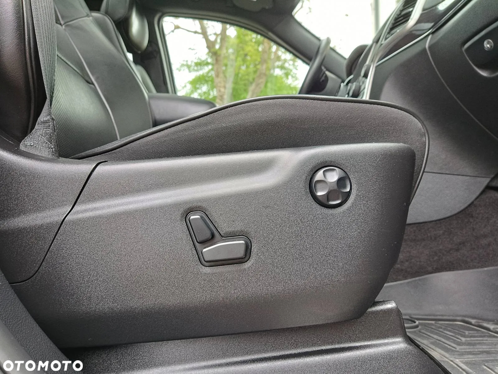 Jeep Grand Cherokee 3.6 V6 Overland - 28