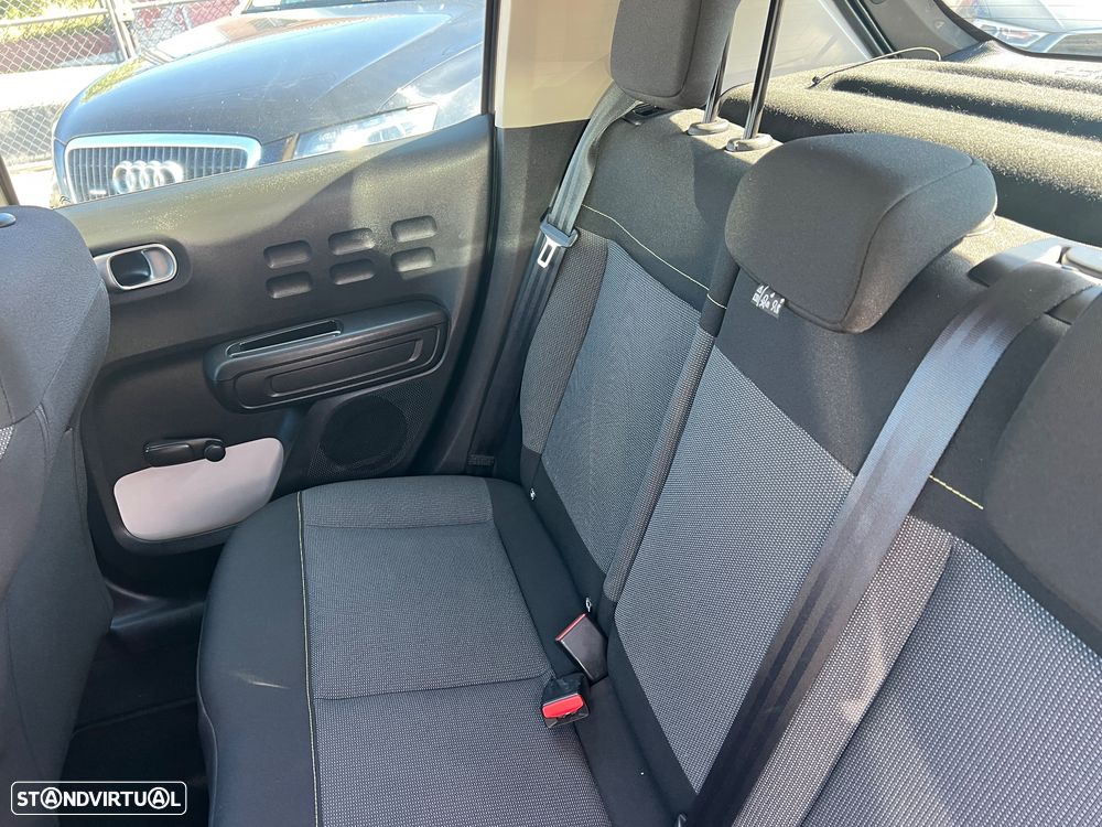 Citroën C3 1.2 PureTech Feel - 17