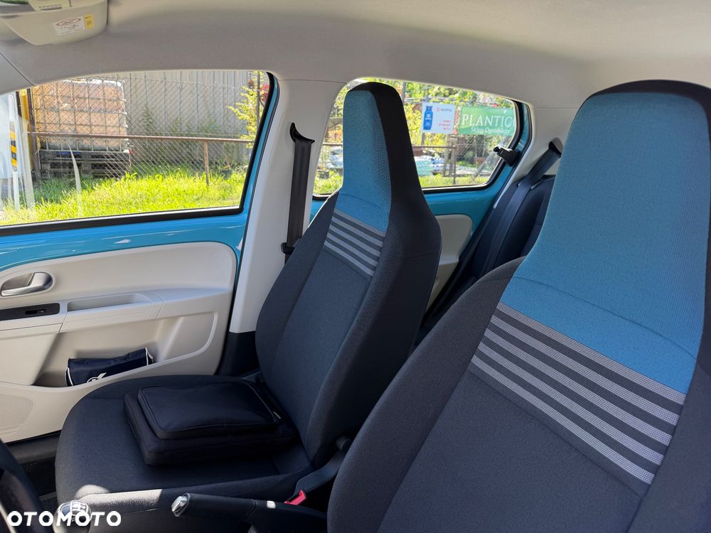 Volkswagen up! - 3