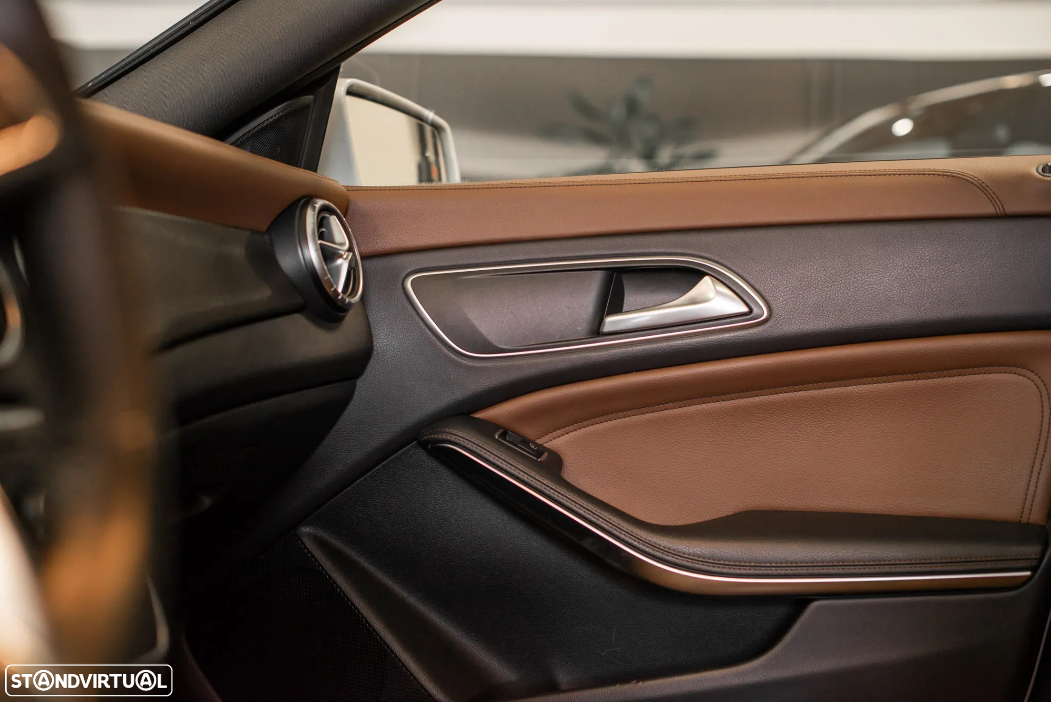 Mercedes-Benz CLA 45 AMG Shooting Brake 4-Matic - 14