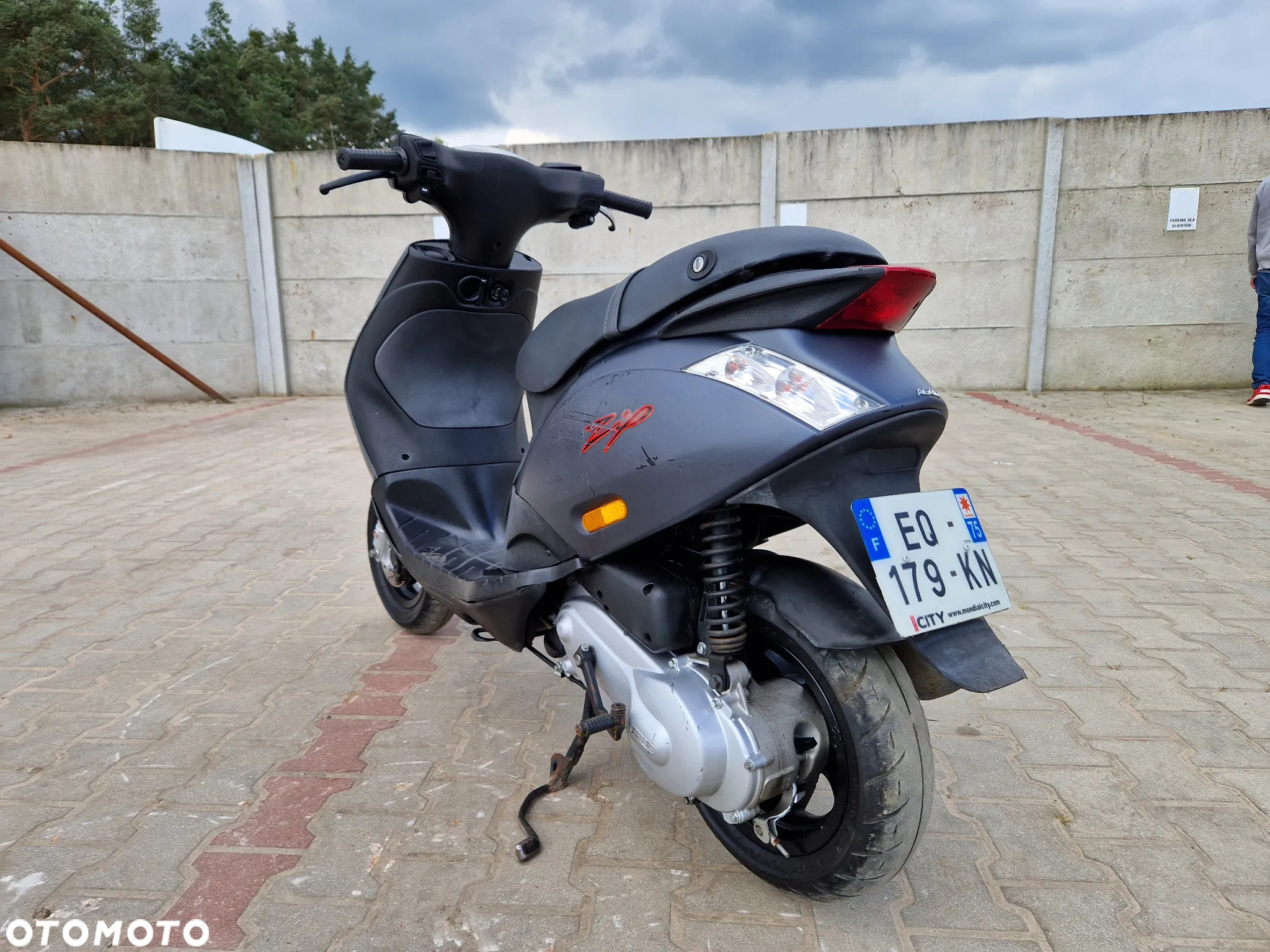 Piaggio ZIP - 6
