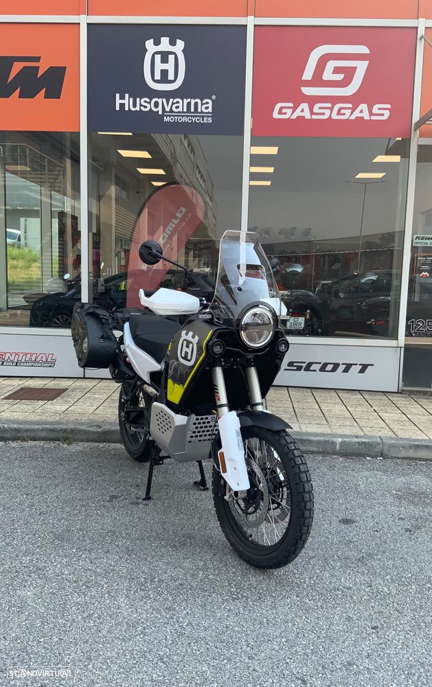 Husqvarna Norden 901 EXPEDITION - 5