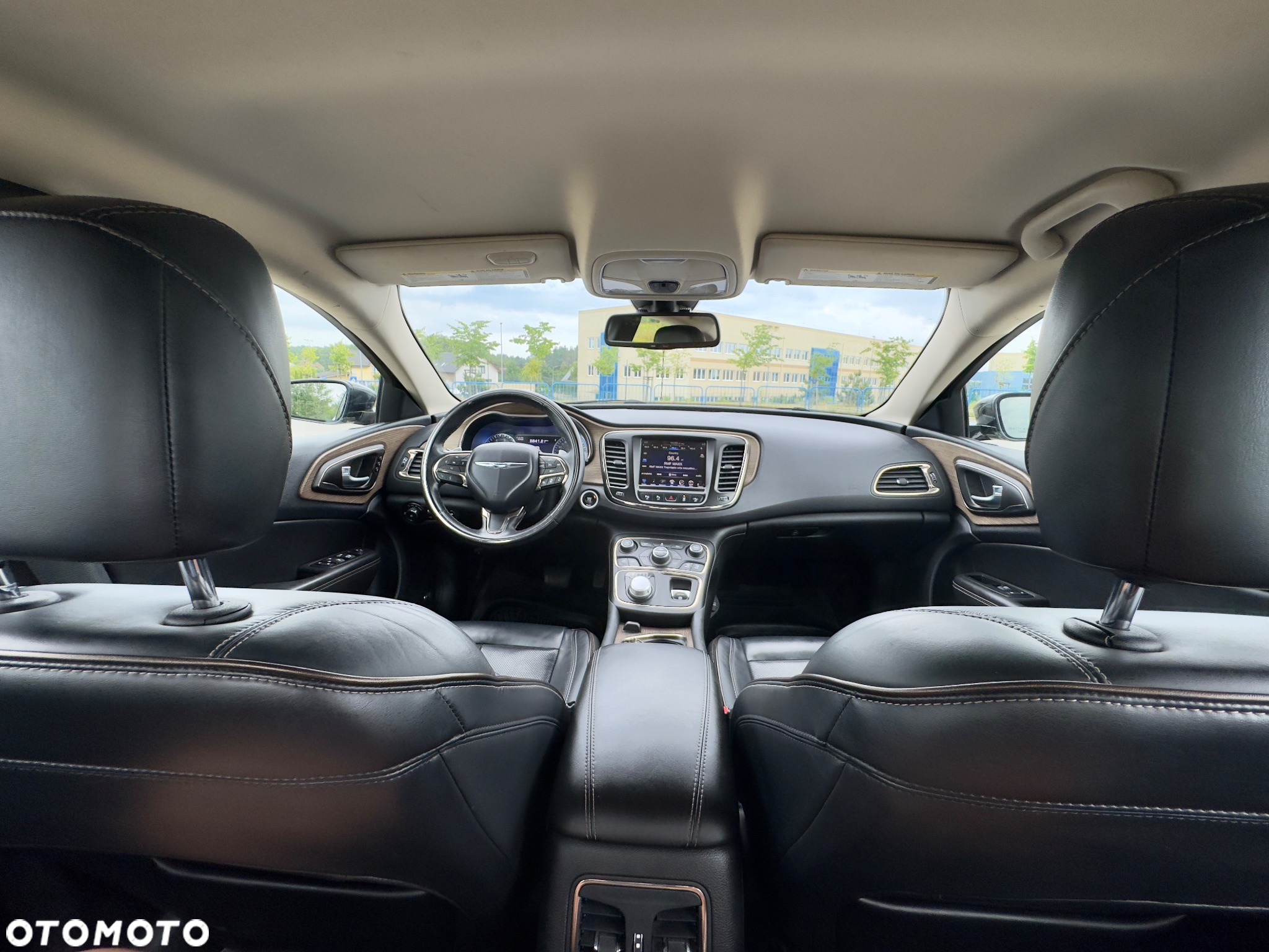 Chrysler 200 - 15