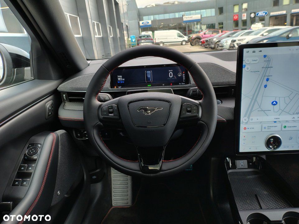 Ford Mustang Mach-E - 11