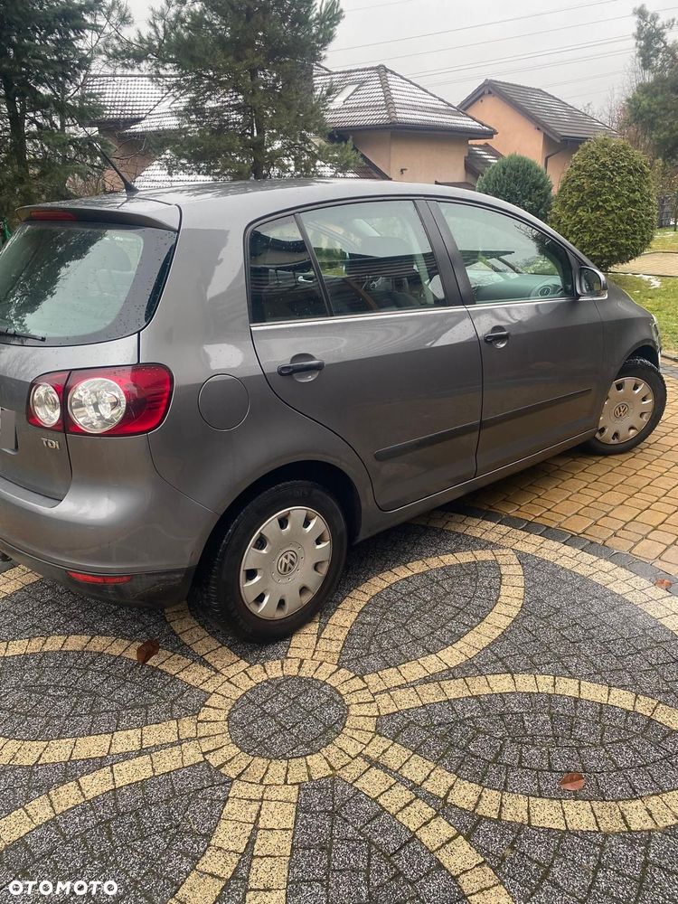 Volkswagen Golf Plus 1.9 TDI Tour - 3