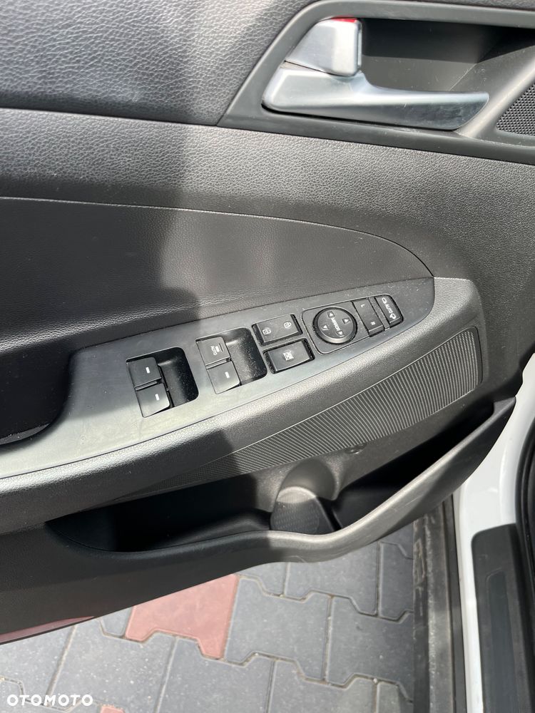 Hyundai Tucson 1.6 GDI BlueDrive Comfort 2WD - 8