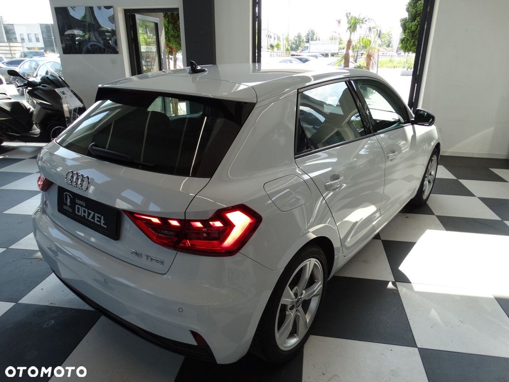 Audi A1 - 8