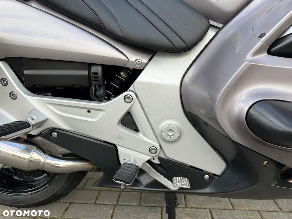 Honda ST - 18