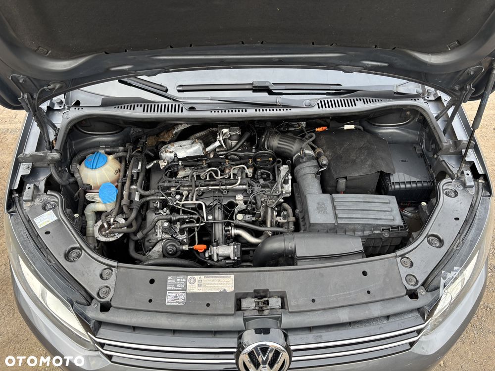 Volkswagen Touran - 21