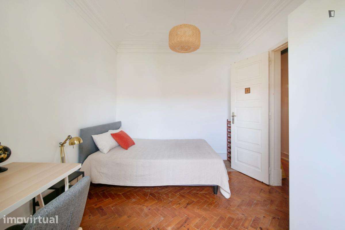 Quarto - localizado em Arroios Lisbon - Grande imagem: 4/13