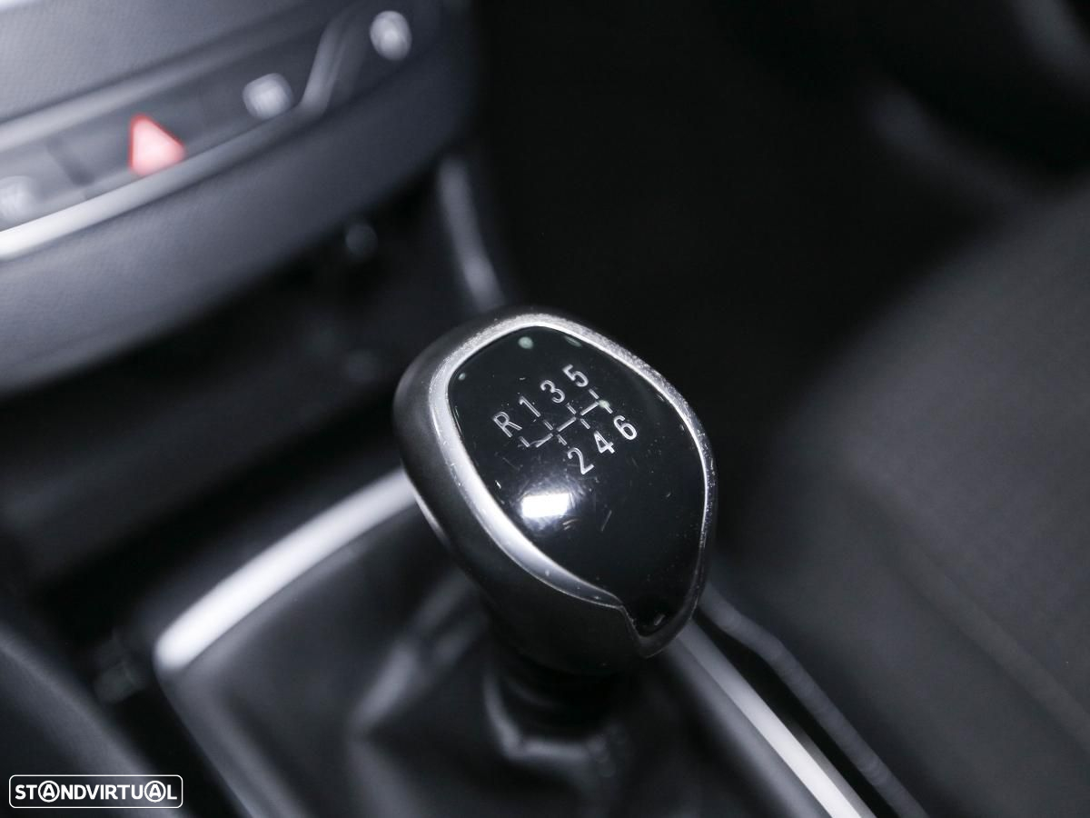 Peugeot 308 SW 1.2 PureTech Active - 16