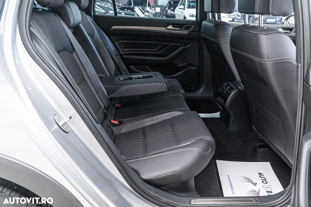 Volkswagen Passat Alltrack 2.0 TDI SCR DSG 4Motion - 9