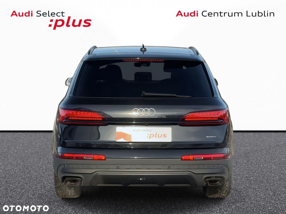 Audi Q7 - 7