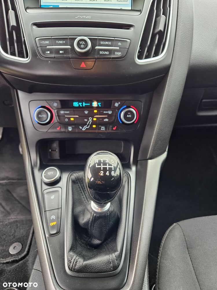 Ford Focus - 21