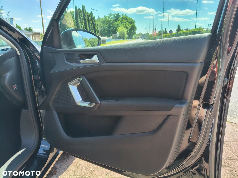 Peugeot 308 1.5 BlueHDi Active S&S EAT8 - 19