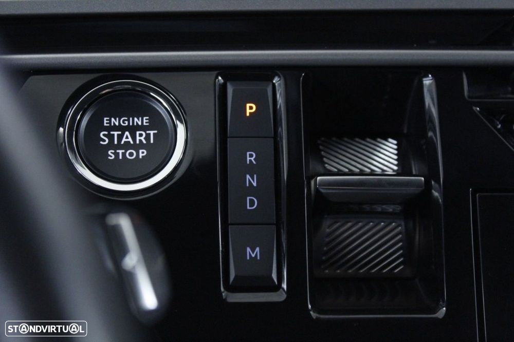 Peugeot 3008 1.2 Hybrid Allure e-DCS6 - 29