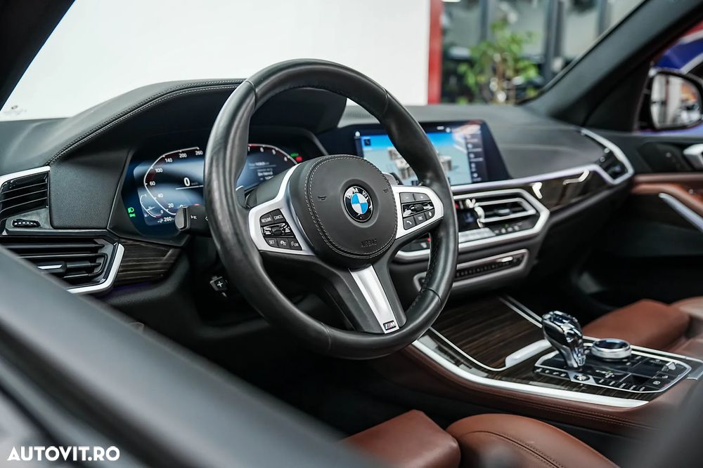 BMW X5 xDrive45e - 34