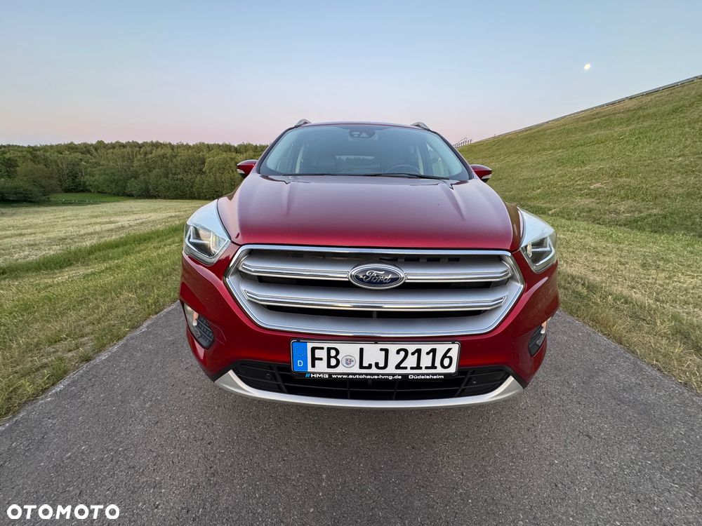 Ford Kuga 2.0 TDCi 2x4 Titanium - 19