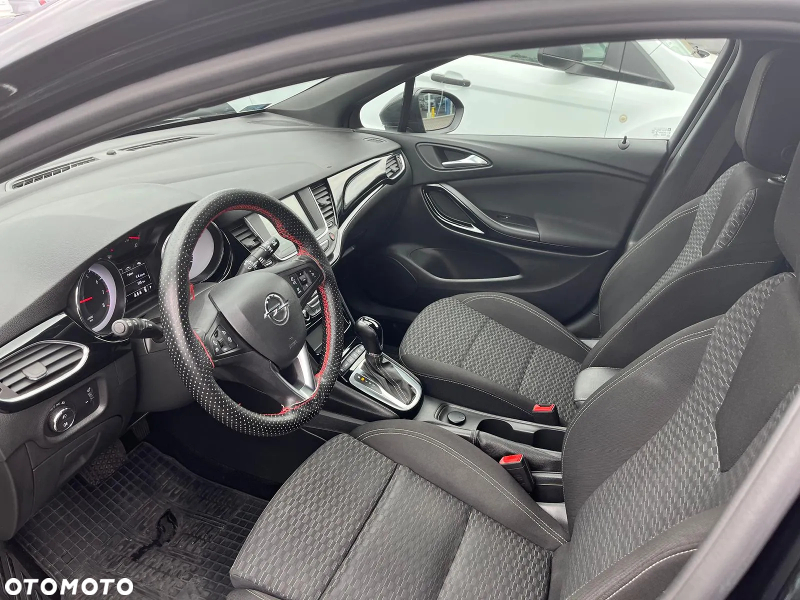Opel Astra V 1.6 T GPF Dynamic S&S - 16