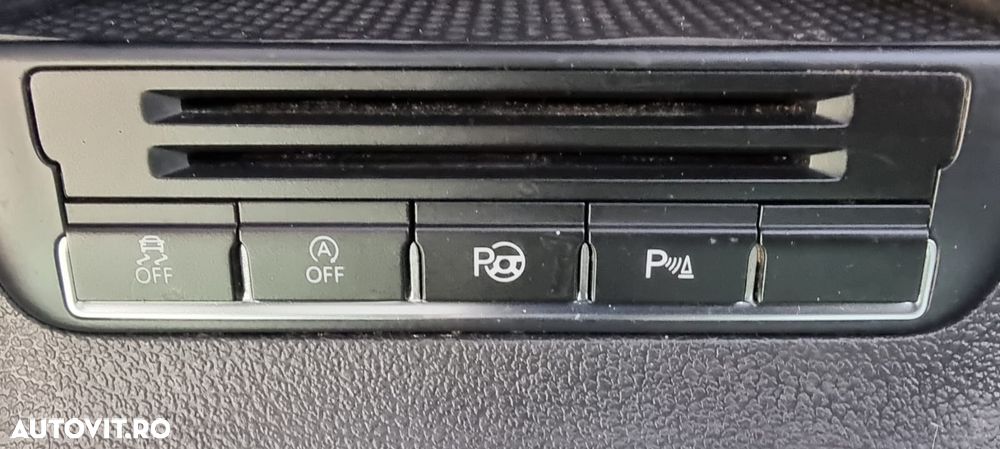 Volkswagen Tiguan - 14