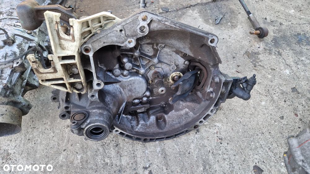 CITROEN C4 PEUGEOT 307 1.4 16V SKRZYNIA BIEGÓW 20CP42 - 1