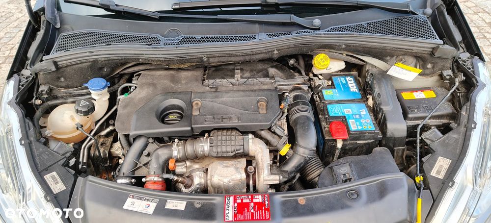 Peugeot 208 - 20