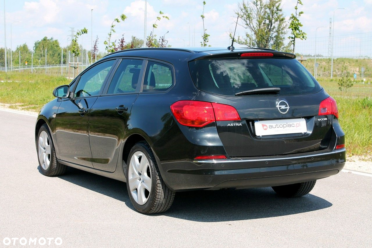 Opel Astra 1.4 Turbo Sports Tourer Design Edition - 17