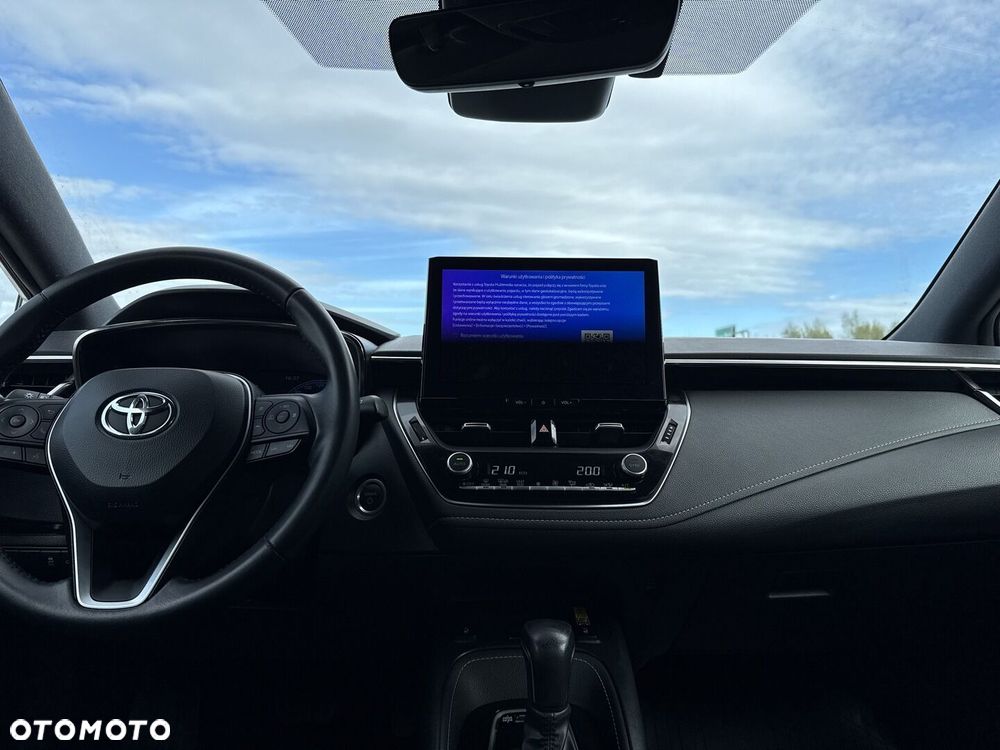 Toyota Corolla - 12