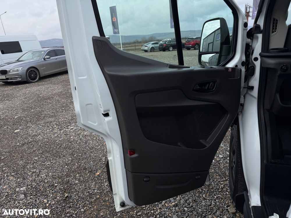 Ford Transit - 9