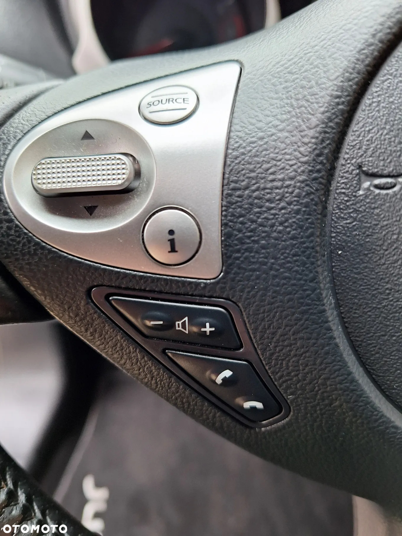 Nissan Juke 1.6 DIG-T N-Connecta - 19
