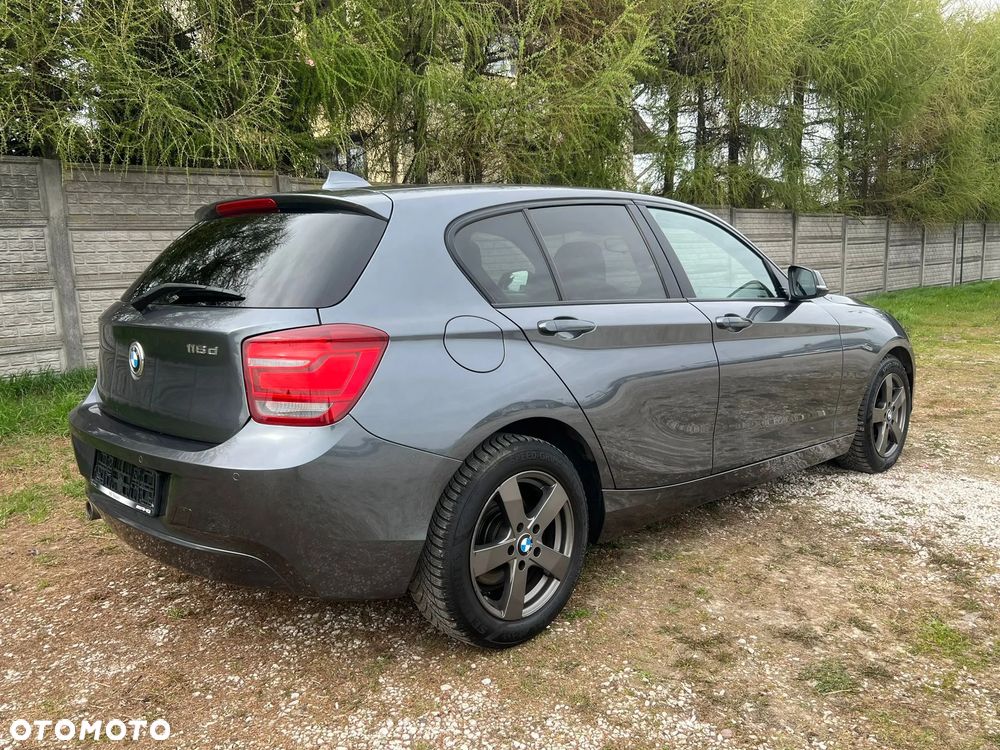 BMW Seria 1 116d DPF Edition Lifestyle - 29