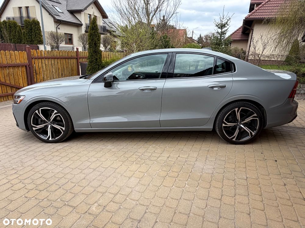 Audi A4 Limousine - 11