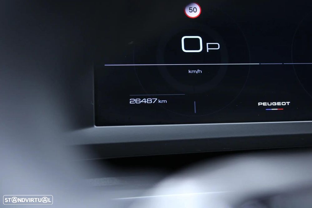 Peugeot 5008 1.2 Hybrid Allure Pack e-DCS6 - 30