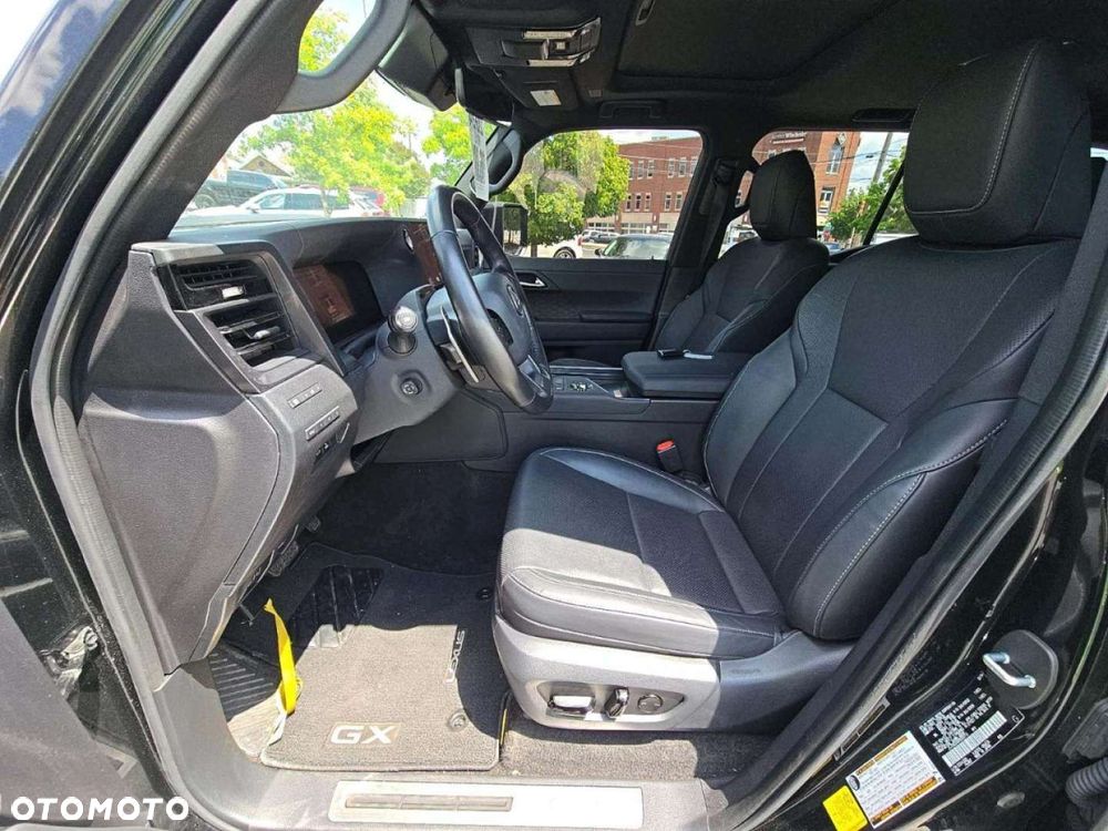 Lexus GX - 7
