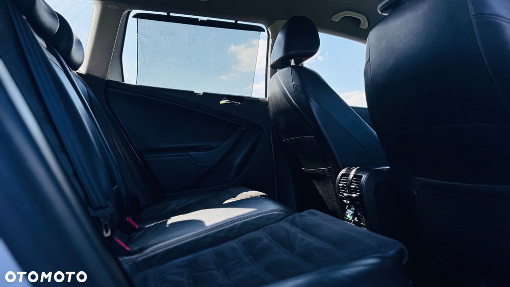 Volkswagen Passat - 6