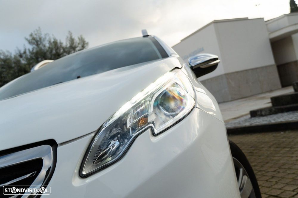 Peugeot 2008 1.2 PureTech Style - 35