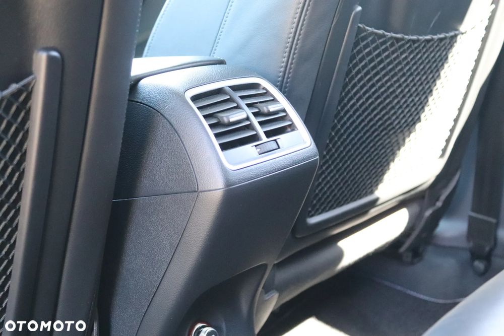 Audi Q3 2.0 TDI Quattro - 28