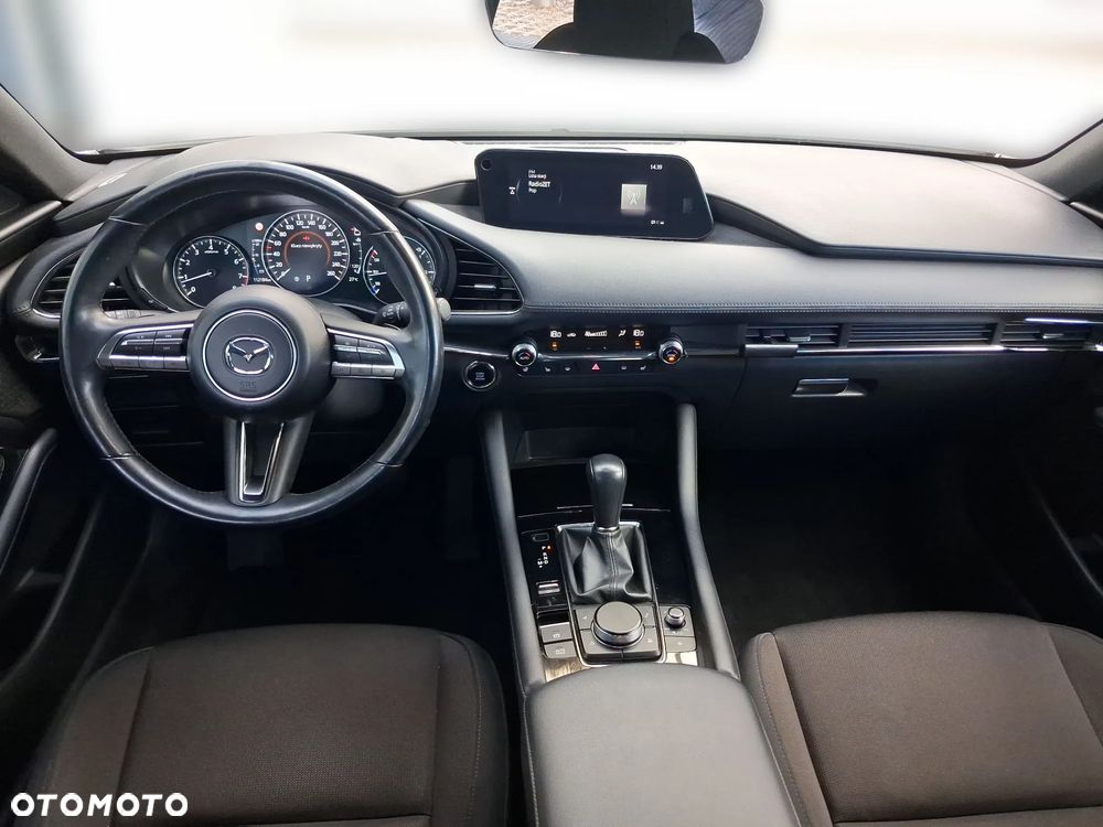 Mazda 3 2.0 mHEV Hikari - 13