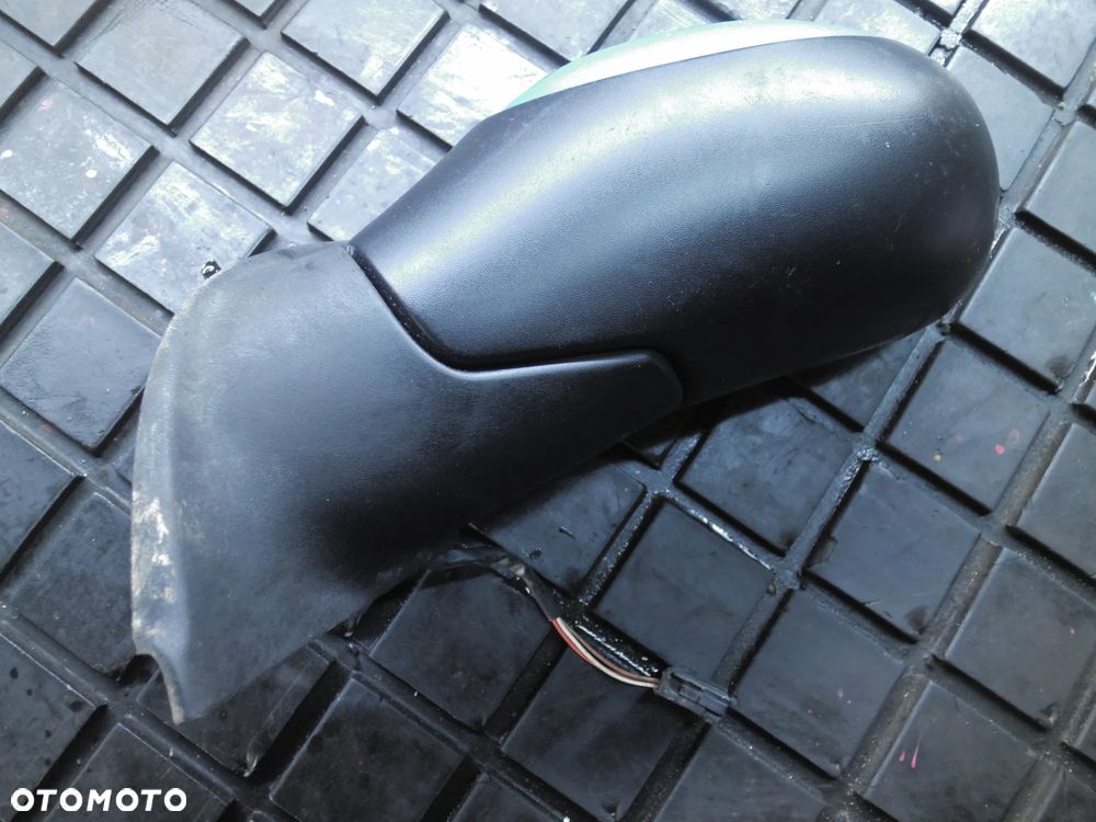 CITROEN C3 LUSTERKO LEWE 3 PIN EUROPA - 2