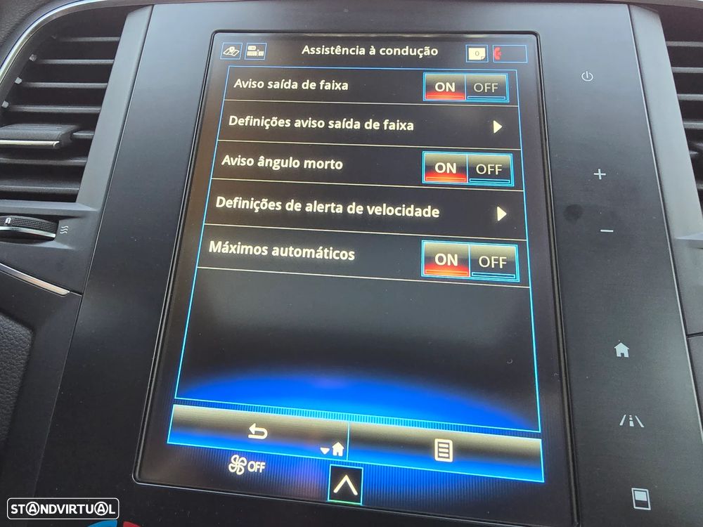 Renault Mégane Grand Coupe 1.3 TCe Limited EDC - 25