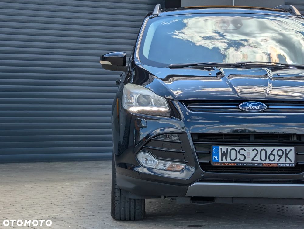 Ford Kuga 2.0 TDCi 4x4 Titanium - 4