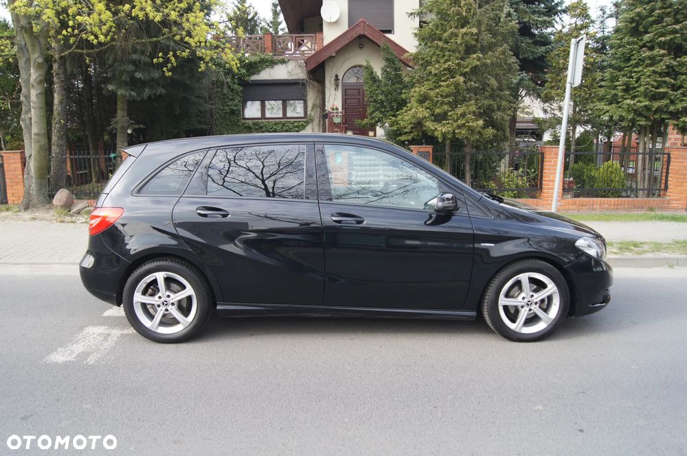 Mercedes-Benz Klasa B 180 CDI (BlueEFFICIENCY) - 8