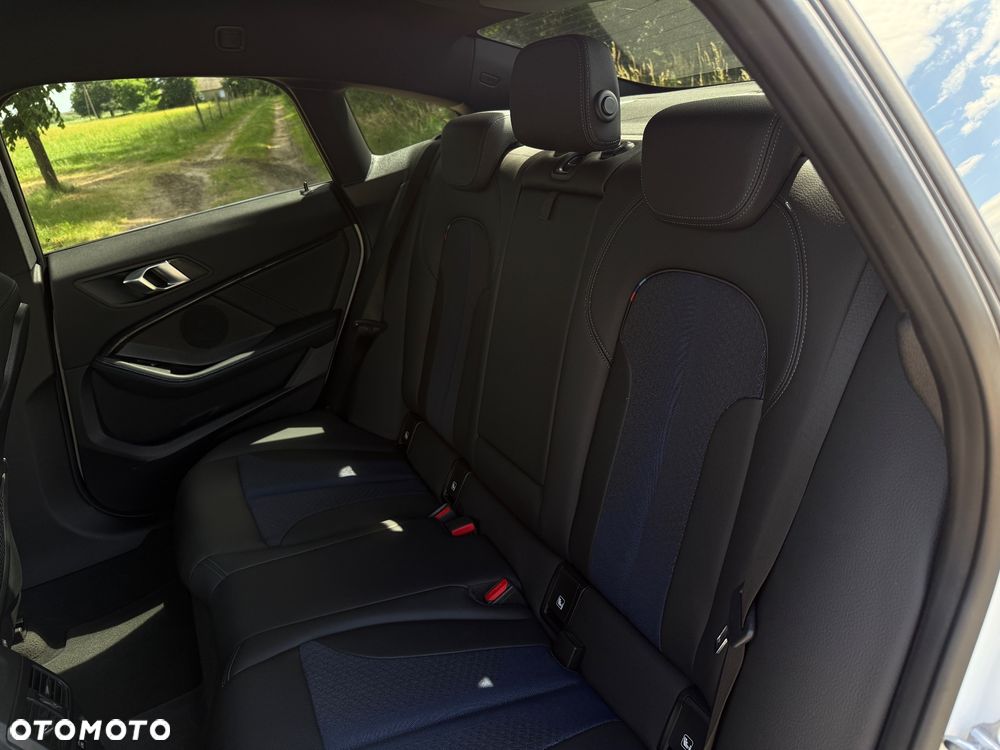 BMW Seria 2 218i M Sport - 15