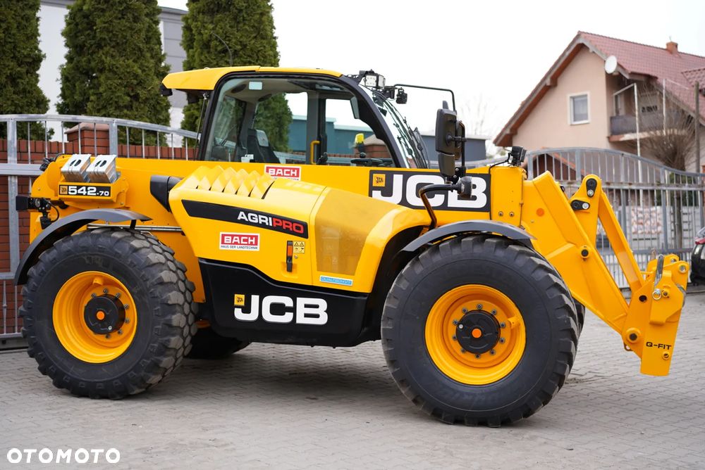 JCB 542-70 AGRI PRO - 3