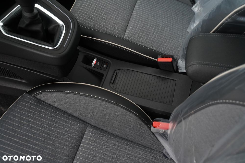 Renault Clio 1.0 TCe Techno - 23