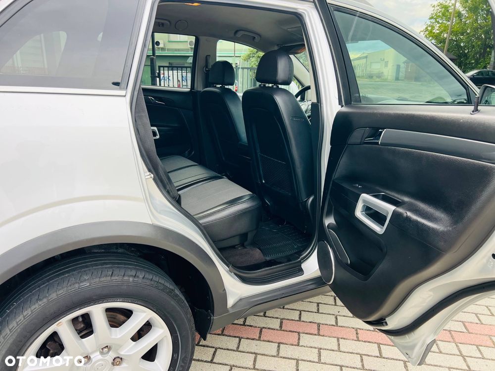 Opel Antara 2.2 CDTI Enjoy plus 2x4 - 11
