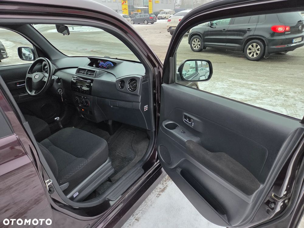 Daihatsu Materia 1.5 WhiteX - 18