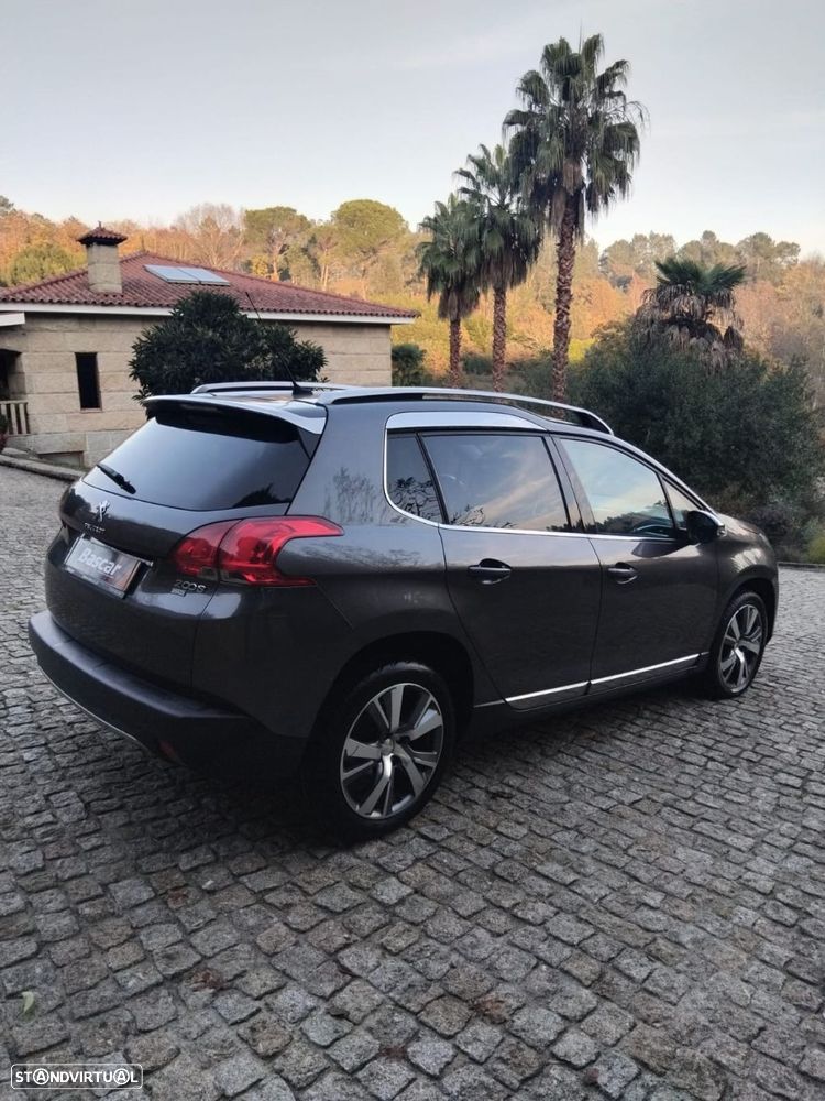 Peugeot 2008 1.6 e-HDi Allure - 4