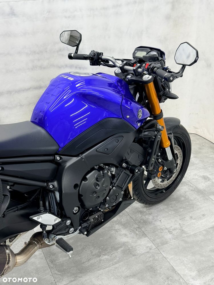 Yamaha FZ8 - 21